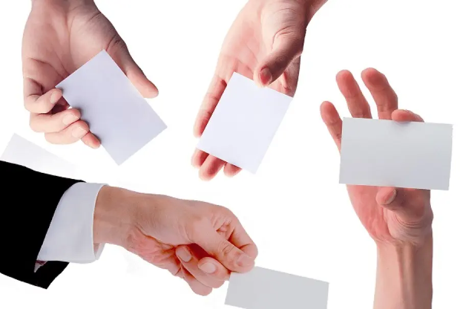 Biglietti da visita per agenzie di viaggi: hanno ancora senso?