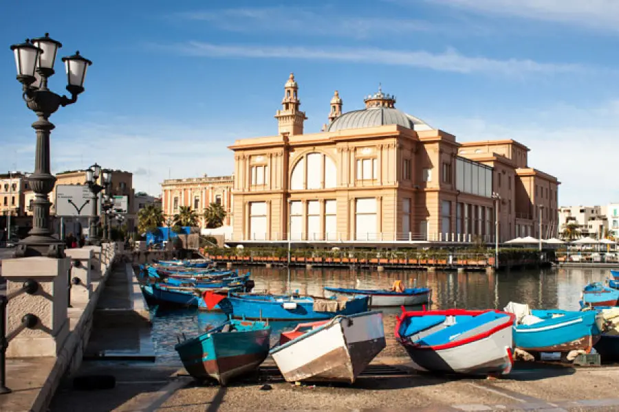 Visitare Bari: cosa vedere e cosa mangiare