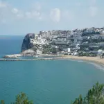 Sperlonga spiagge: grotte e mare cristallino