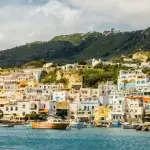 Organizzare un viaggio a Ischia senza stress: in modo pratico e flessibile